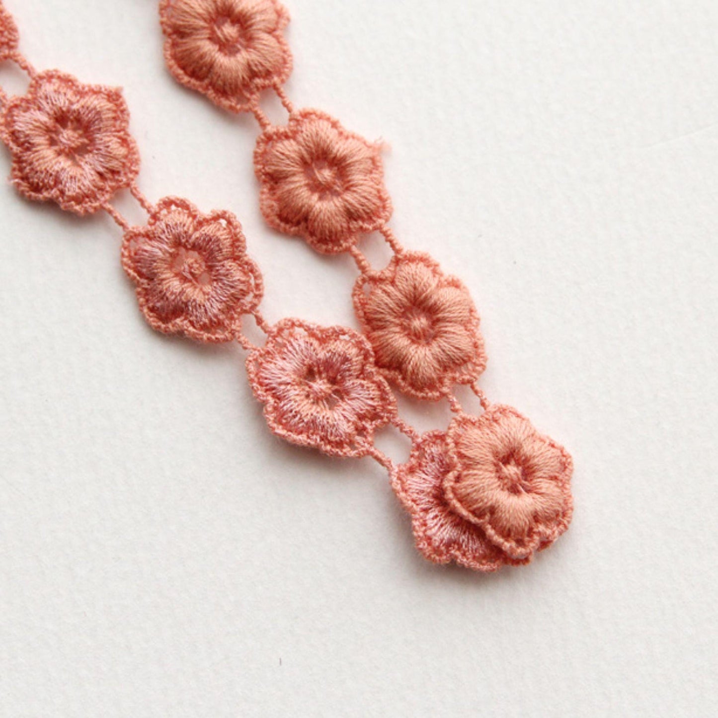 Floral Lace Trim 2/5Yard
