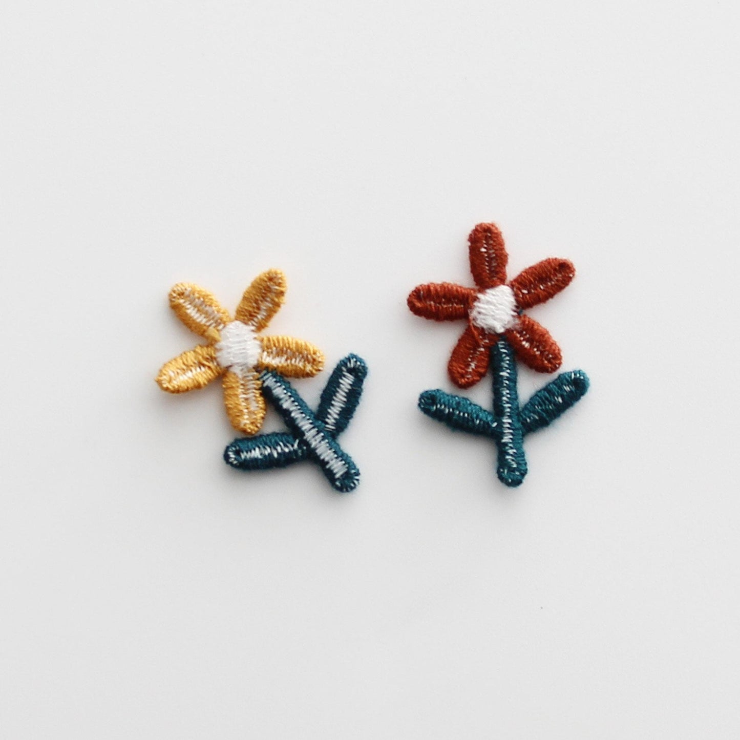 Tiny Embroidered Flower Patch Floral Applique for Hair Clips & DIY 2pcs