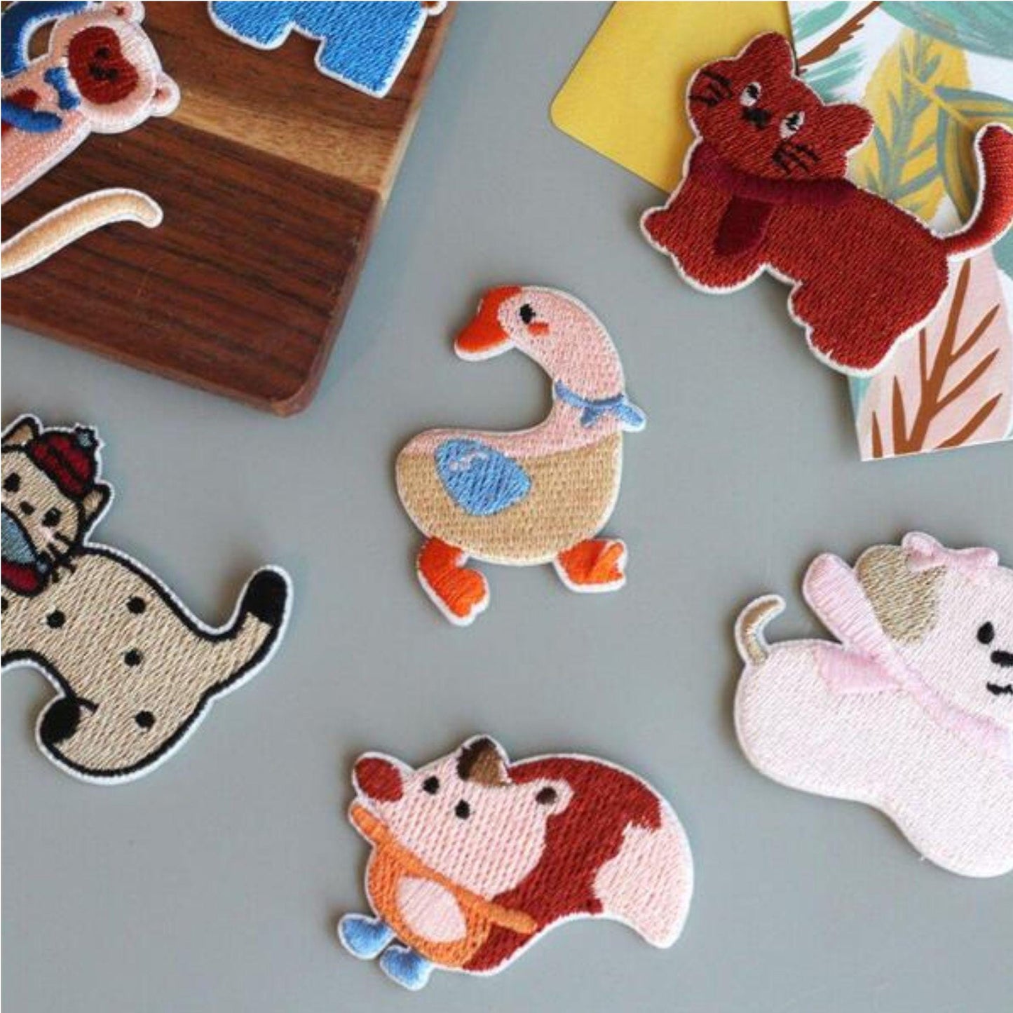 Embroidered Animal Patches, Iron-On DIY Craft Supply, Clothing Decoration