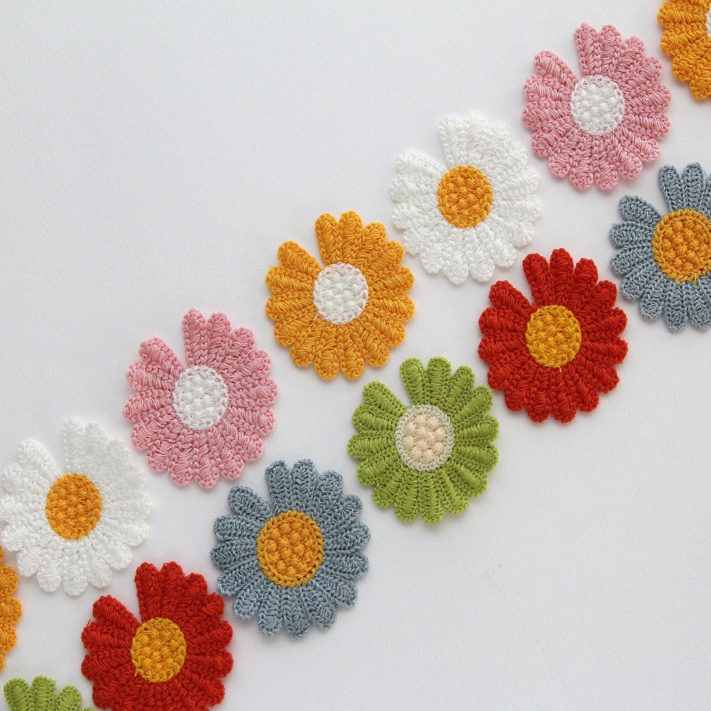 Daisy Flower Appliques, Handmade Floral Embellishments 5/10pcs