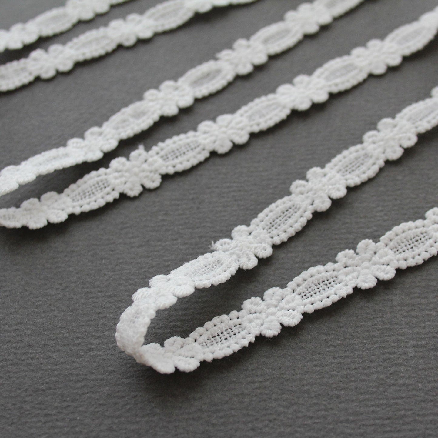 Soft Petal Lace 5Yards