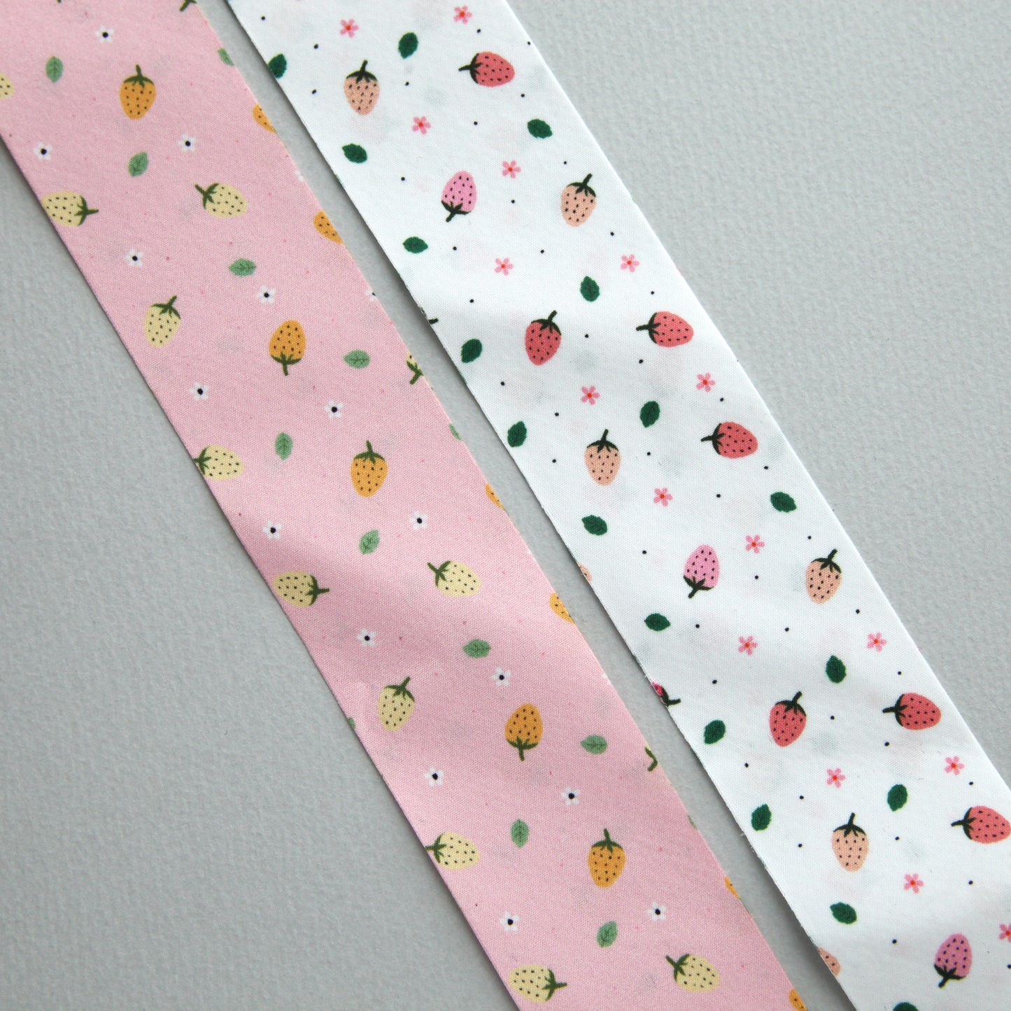 Pink&White Strawberry Ribbon 1.53inch(3.9cm)x 2/5/10Yards