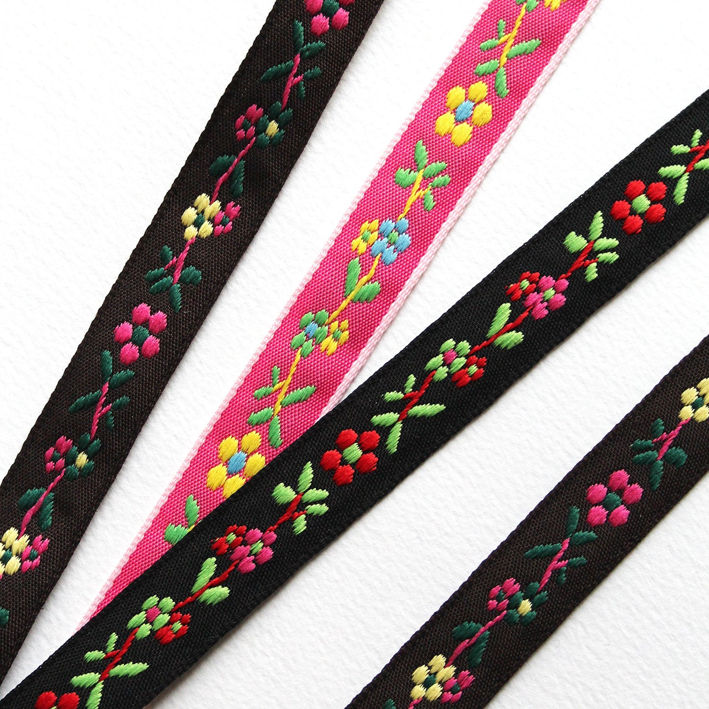 Wild Flower Embroidered Jacquard Ribbon 0.59inch (1.5cm) x 2/5/10Yards