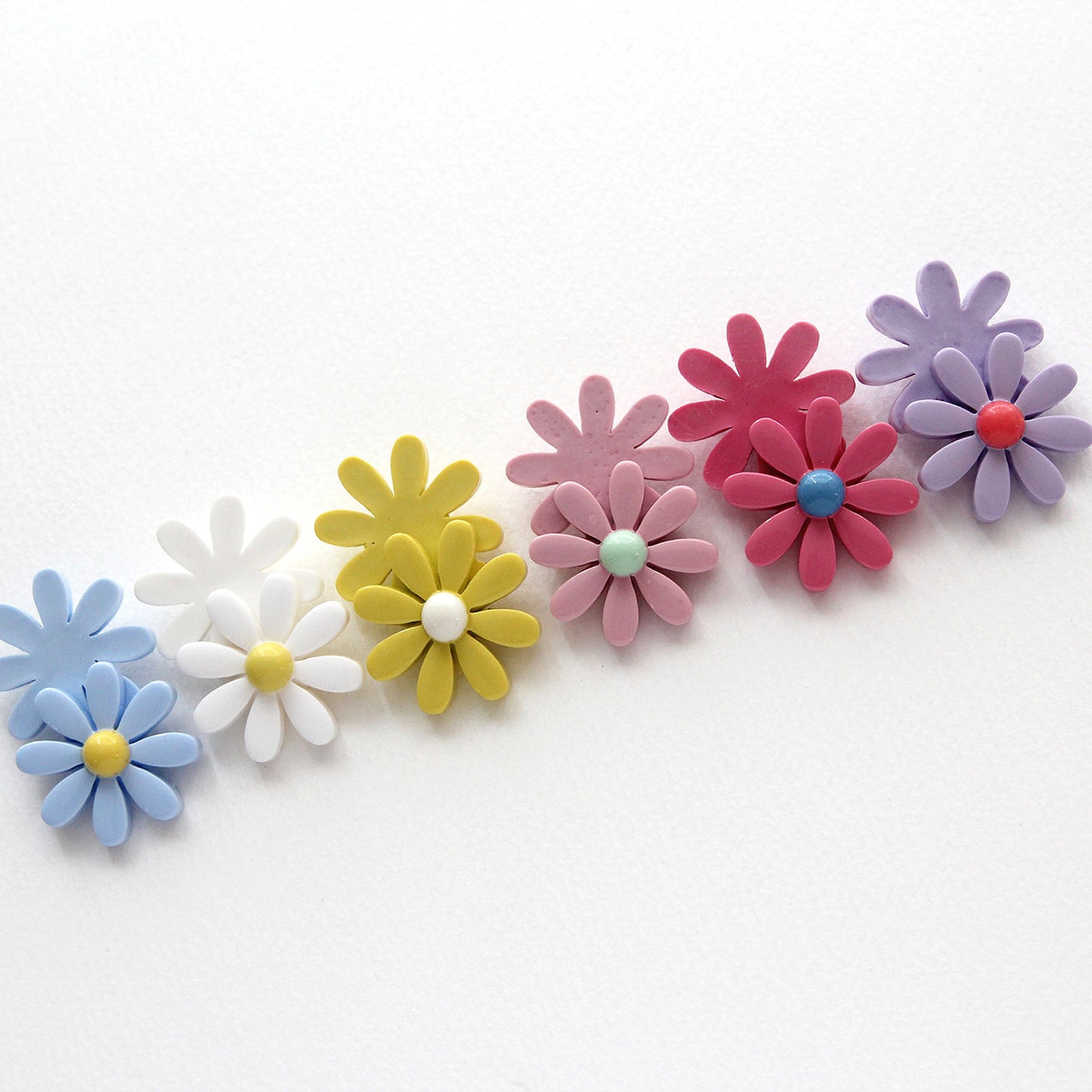Daisy Flower Cabochons,Hair Accessories, Embellishment 4/10/50pcs