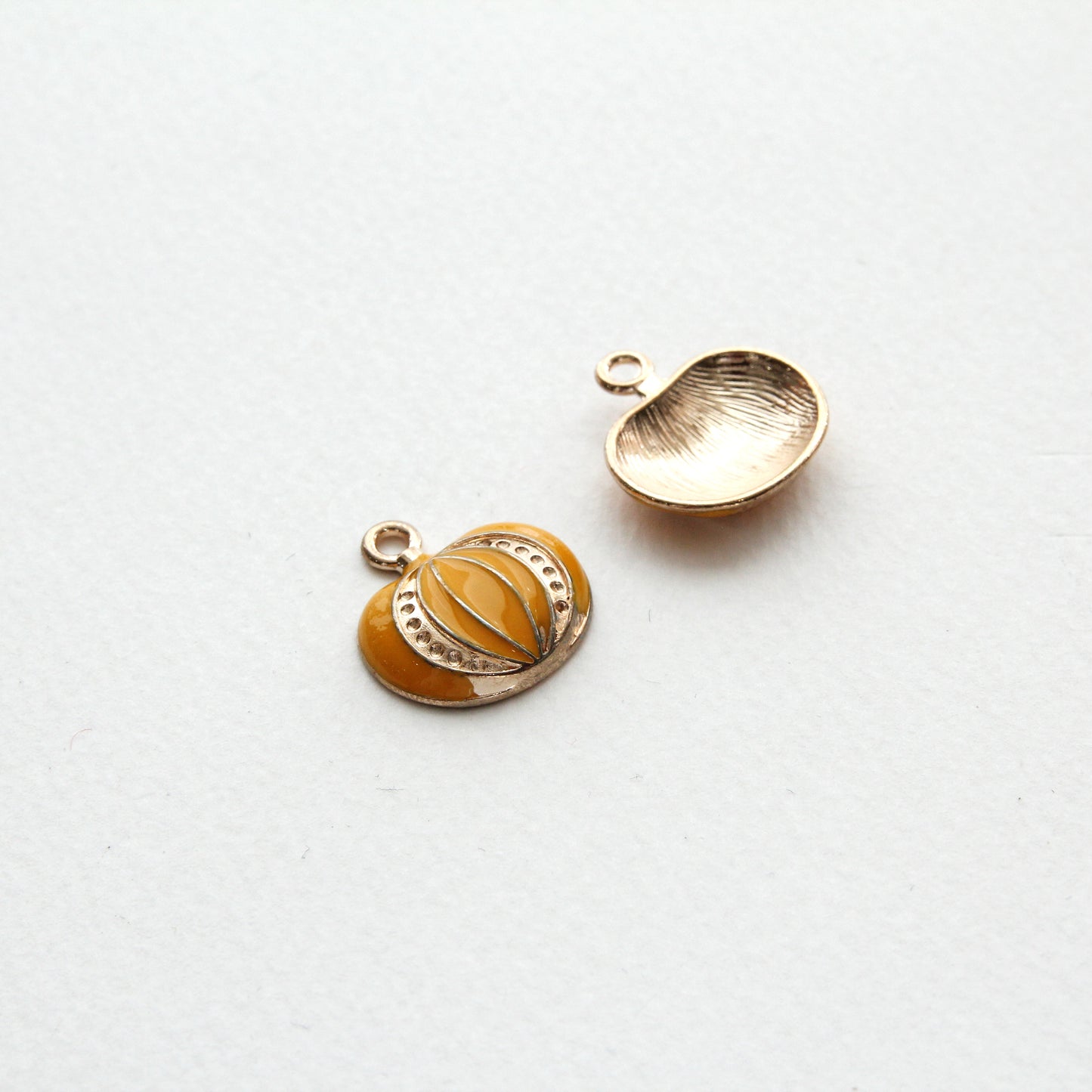 Yellow Pumpkin Charms 4/10/30pcs