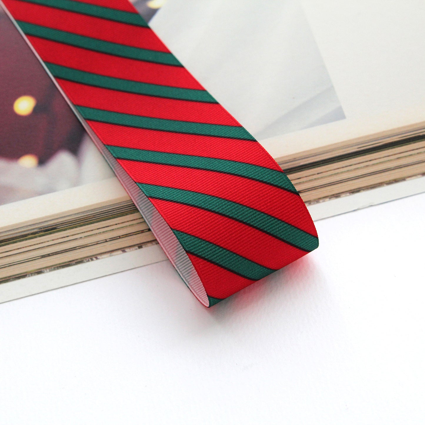 Diagonal Stripe Christmas Ribbon 2/5/10Yards