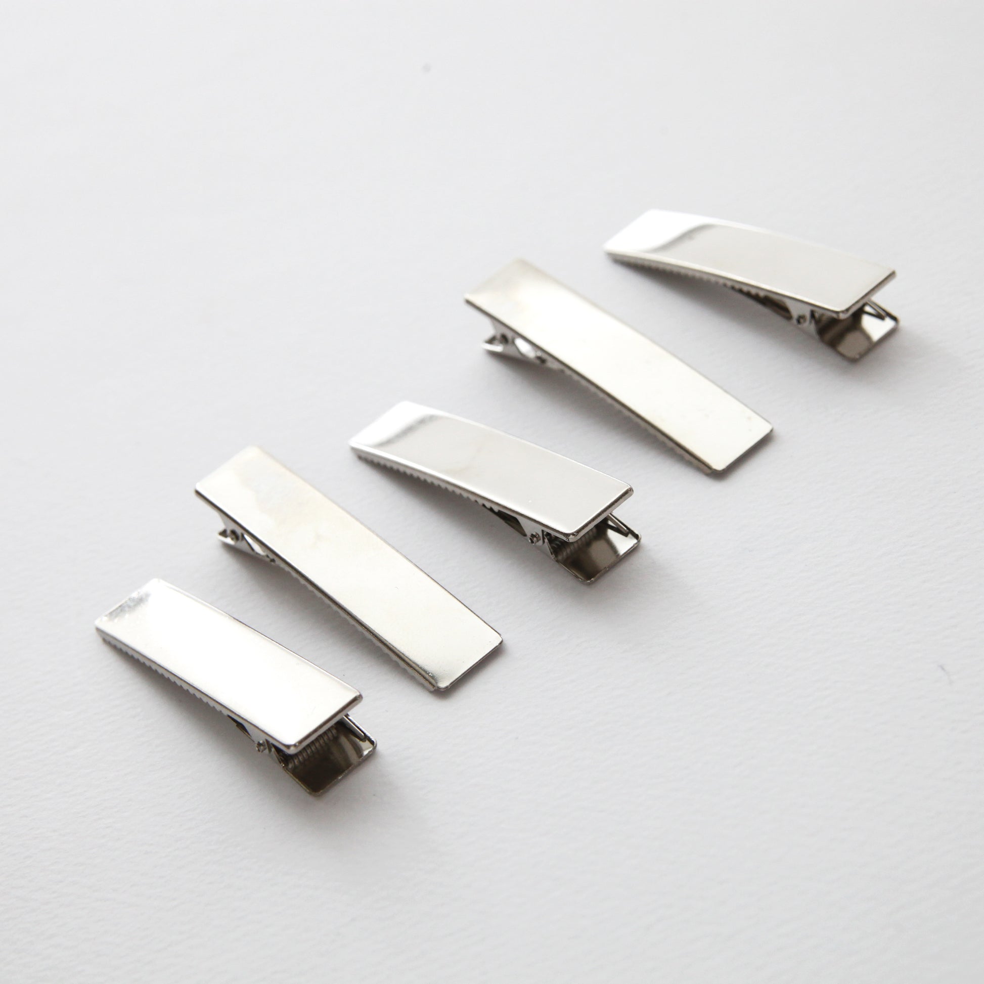 alligator bow clip