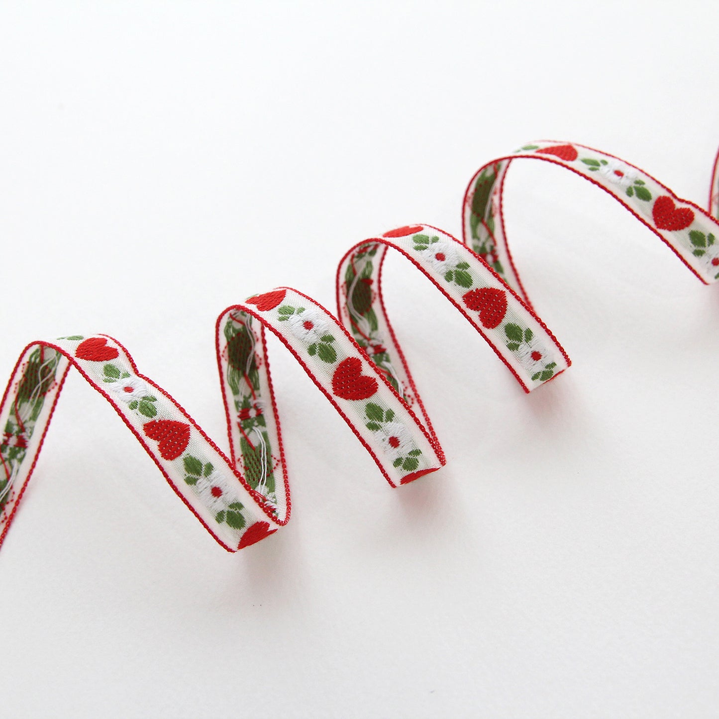 Heart Flower Embroidered Ribbon 0.47inch (1.2cm) x 2/5/10Yards