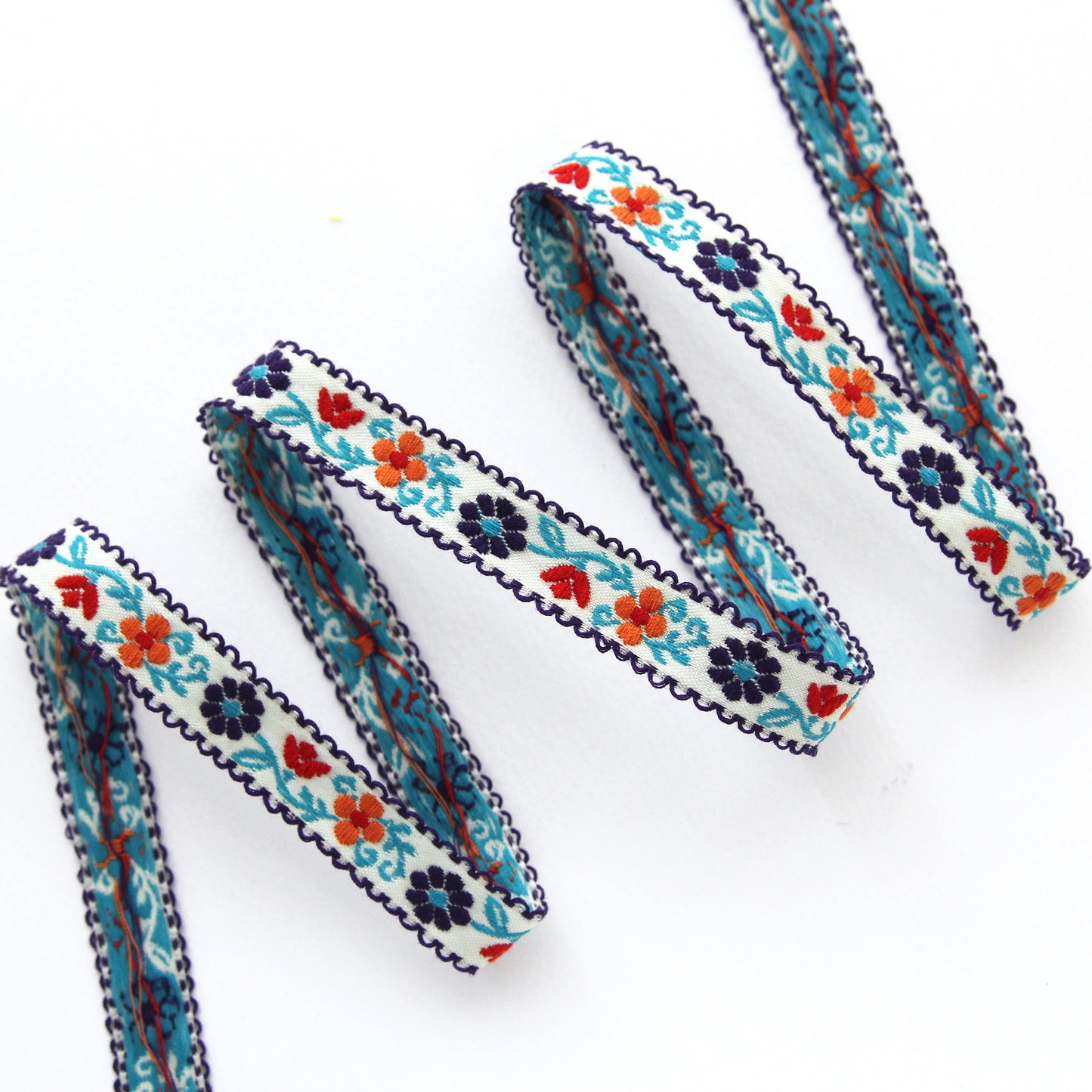 Blossom Stitch Ribbon 0.59inch (1.5cm) x 2/5/10Yards