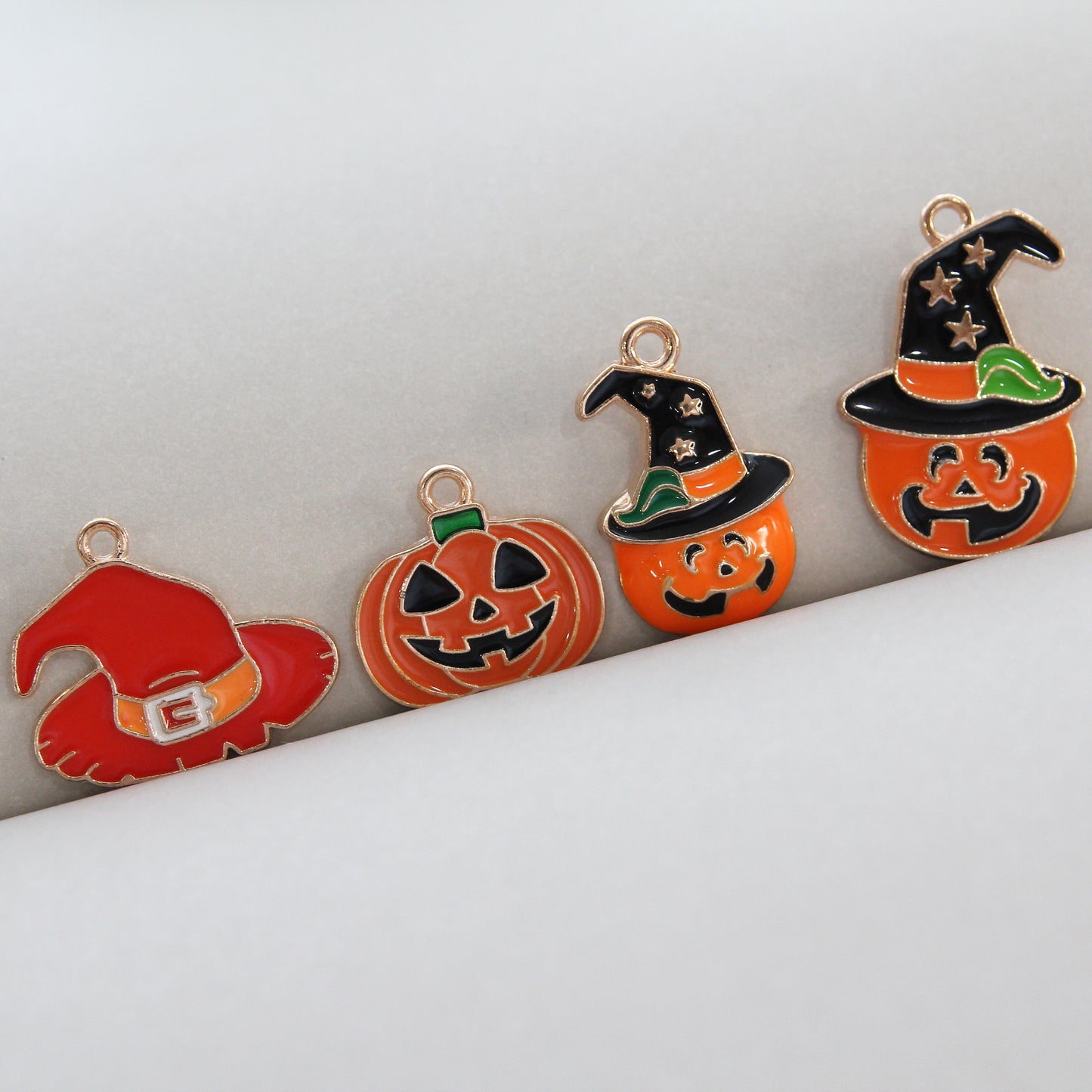 Halloween enamel charms 4/10/30pcs