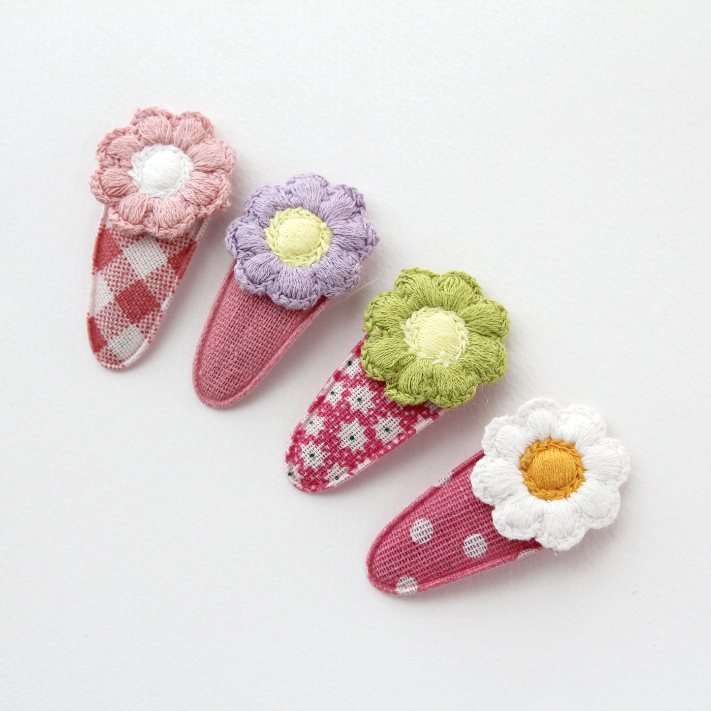 Red Pattern Snap Clip Covers  4pcs