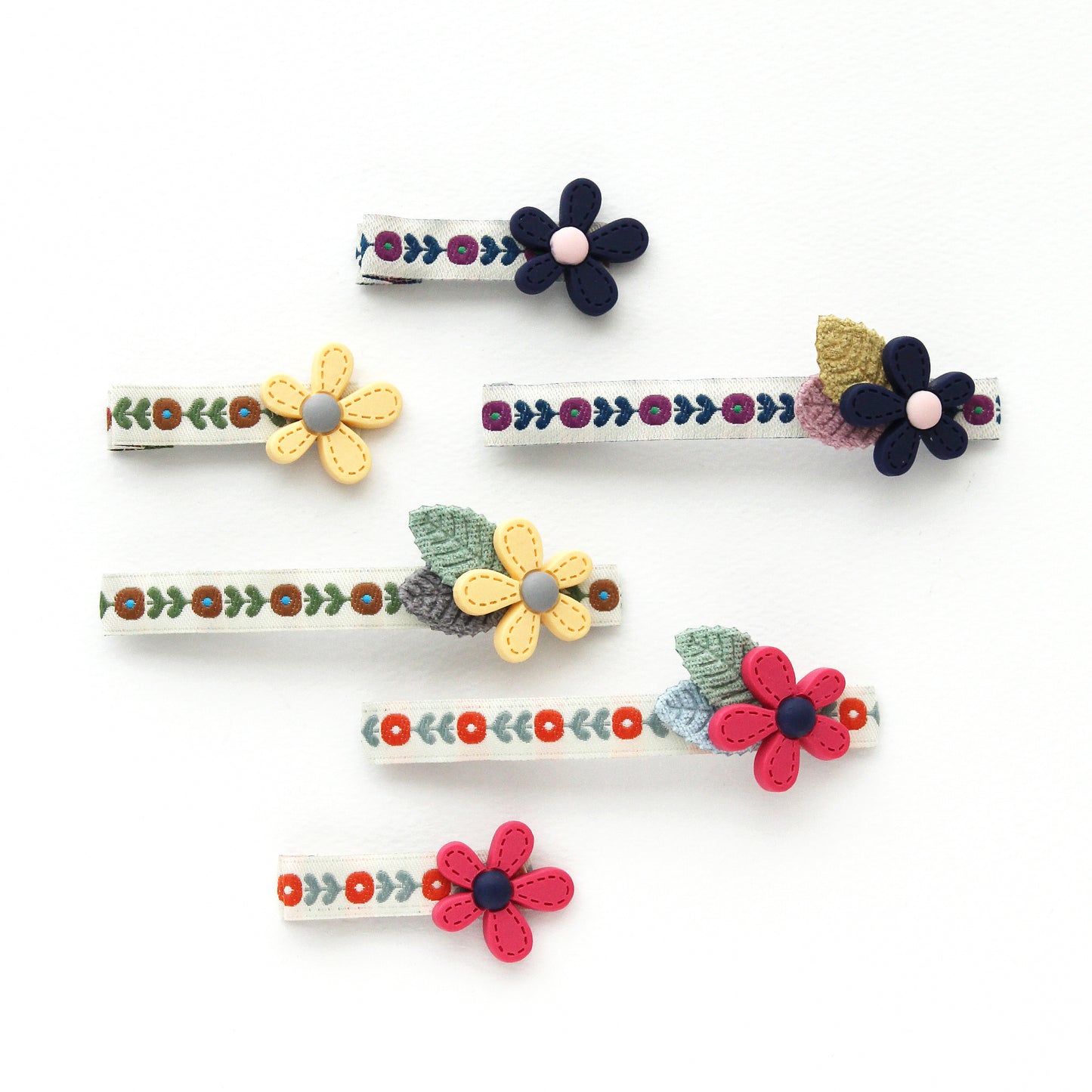 4pcs Resin Pastel Flower Flat Back Cabochons Embellishments [P293]
