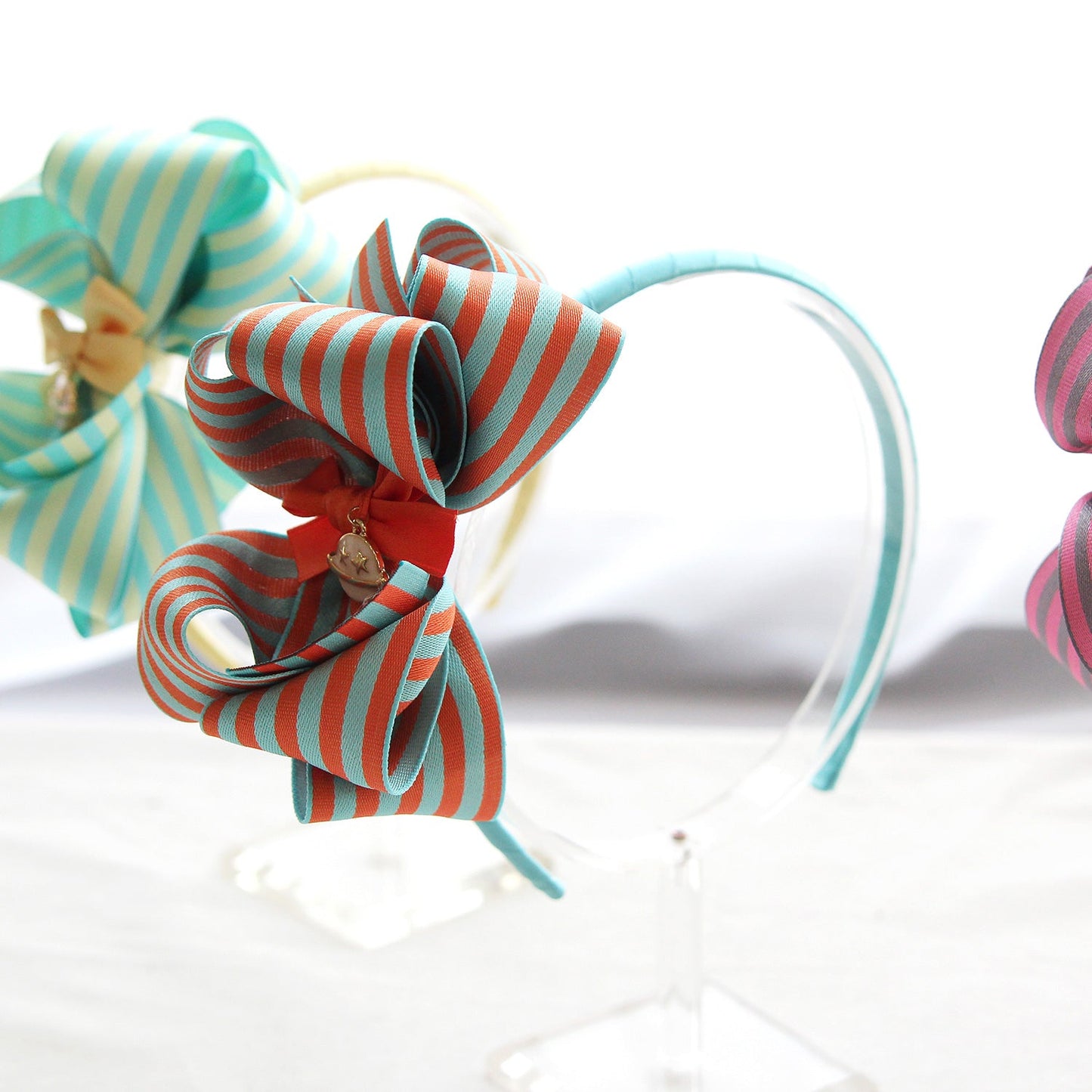 Striped Elegance Ribbon 0.98/1.57inch (2.5cm/4cm) x 2Yards