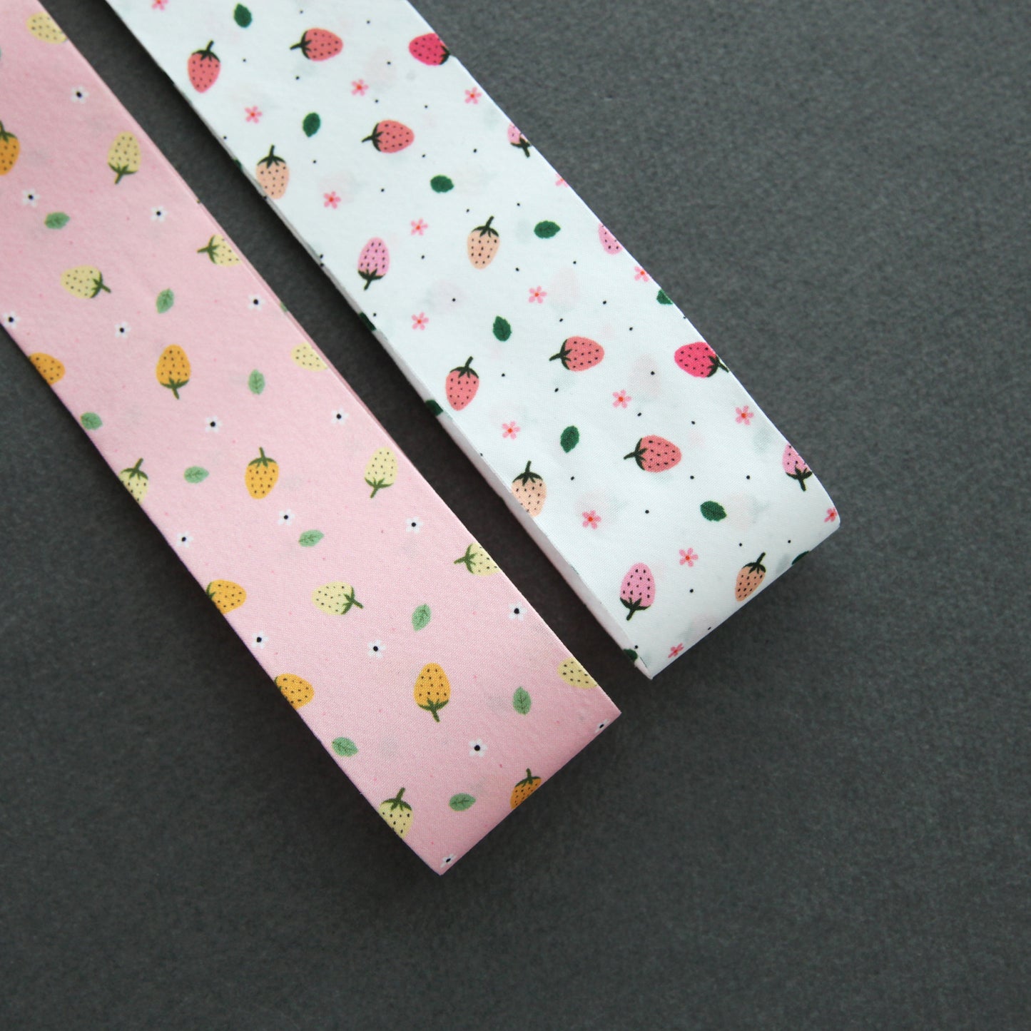 Pink&White Strawberry Ribbon 1.53inch(3.9cm)x 2/5/10Yards