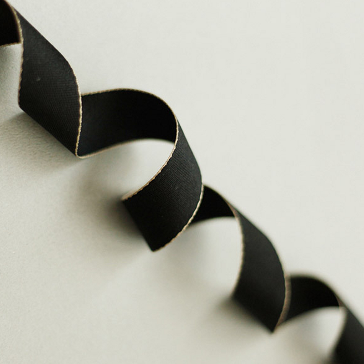 Pointed Edge Contrast Line Ribbon 1.02inch(2.6cm) x 2/5/10Yards