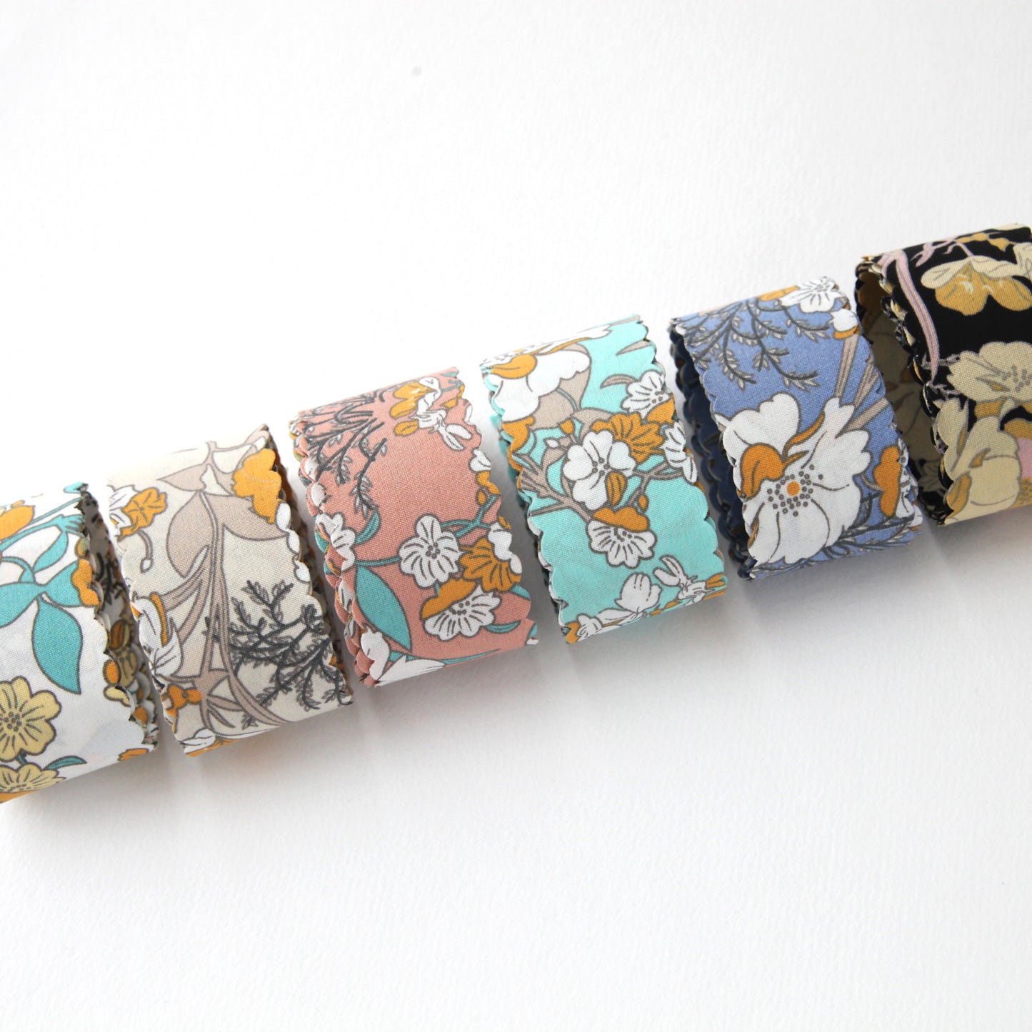 Wavy Flower Ribbon 1.45 Inch(3.7cm) x 2/5/10Yards