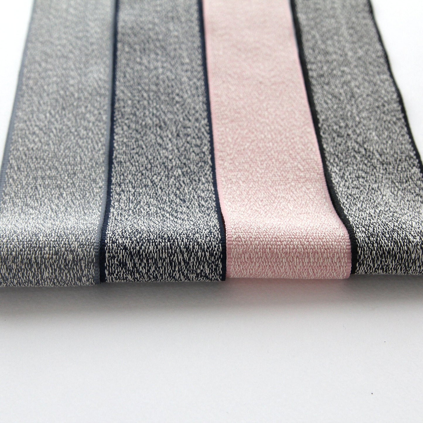 Edge Velvet Ribbon 1.57inch (4cm) x 5/10Yards