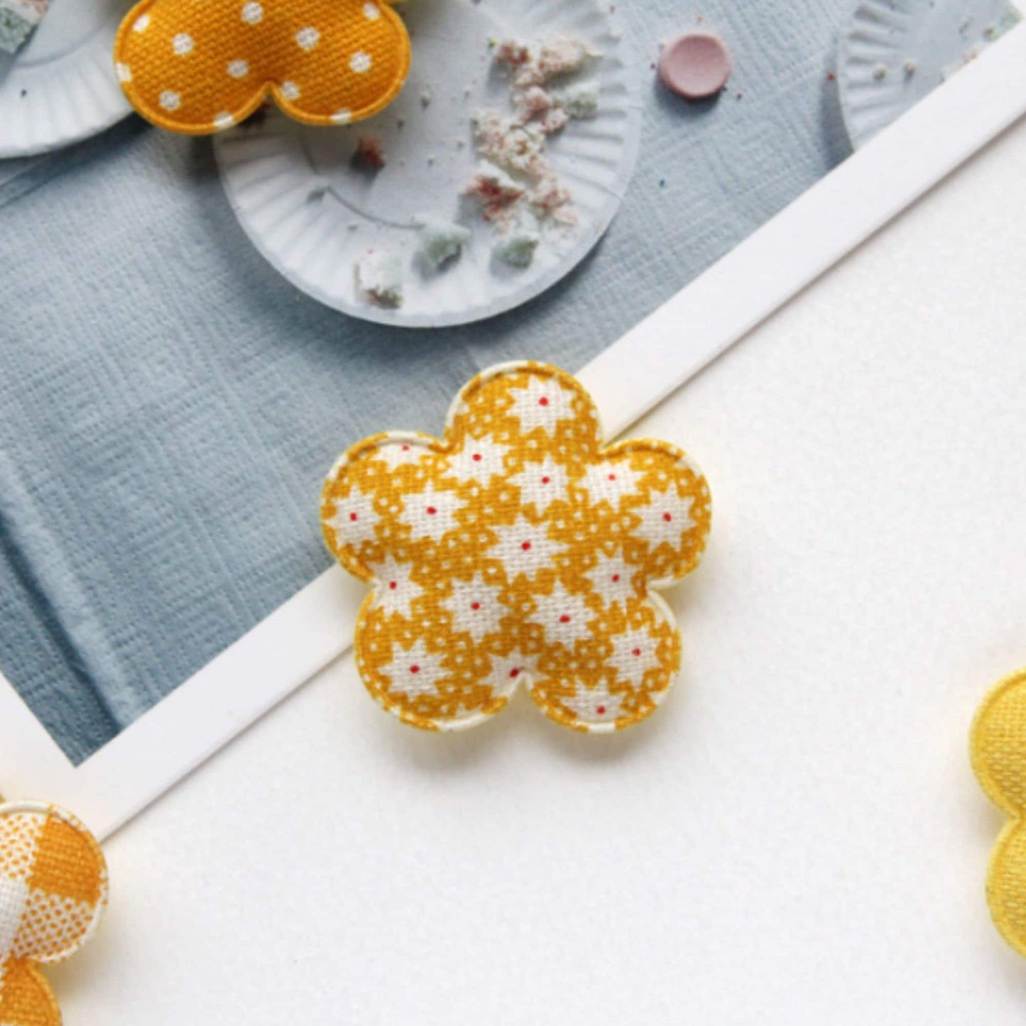 Yellow Pattern Flower Shape Padded Appliques, Haiclip Supplies 4pcs