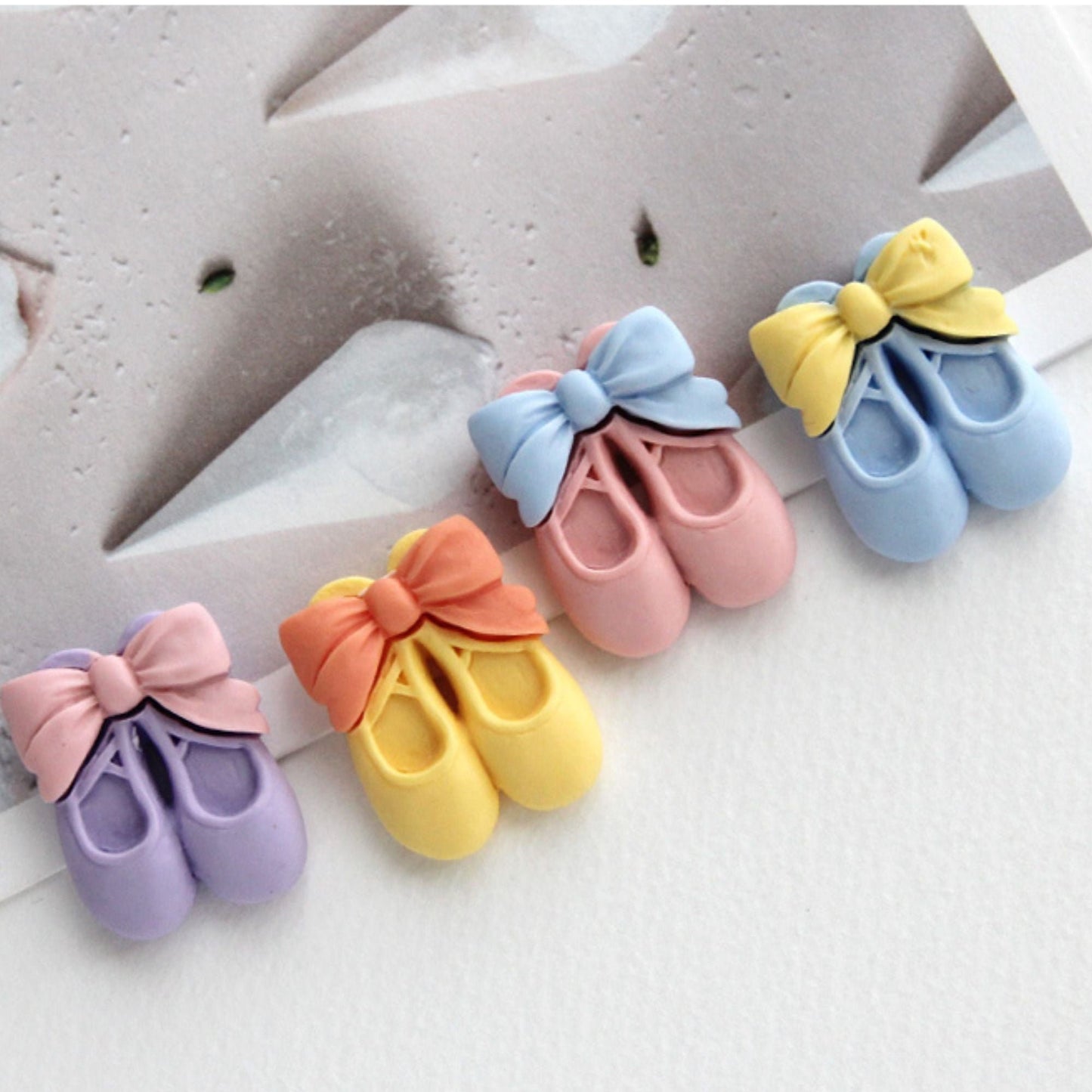Ballet Shoes Flatback Cabochon, Phone Case  Craft Decor Hair Clip DIY Supplies 4pcs
