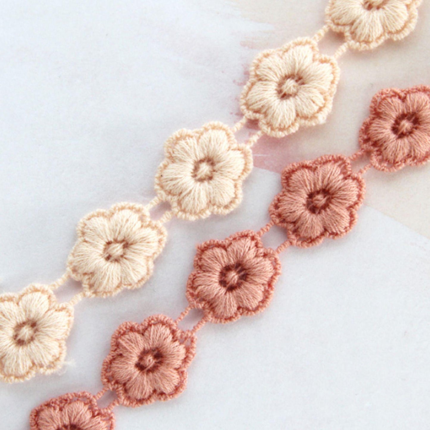 Floral Lace Trim 2/5Yard