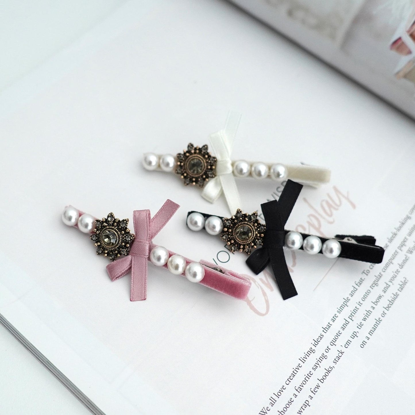 Vintage Pearl Velvet Hair Clip