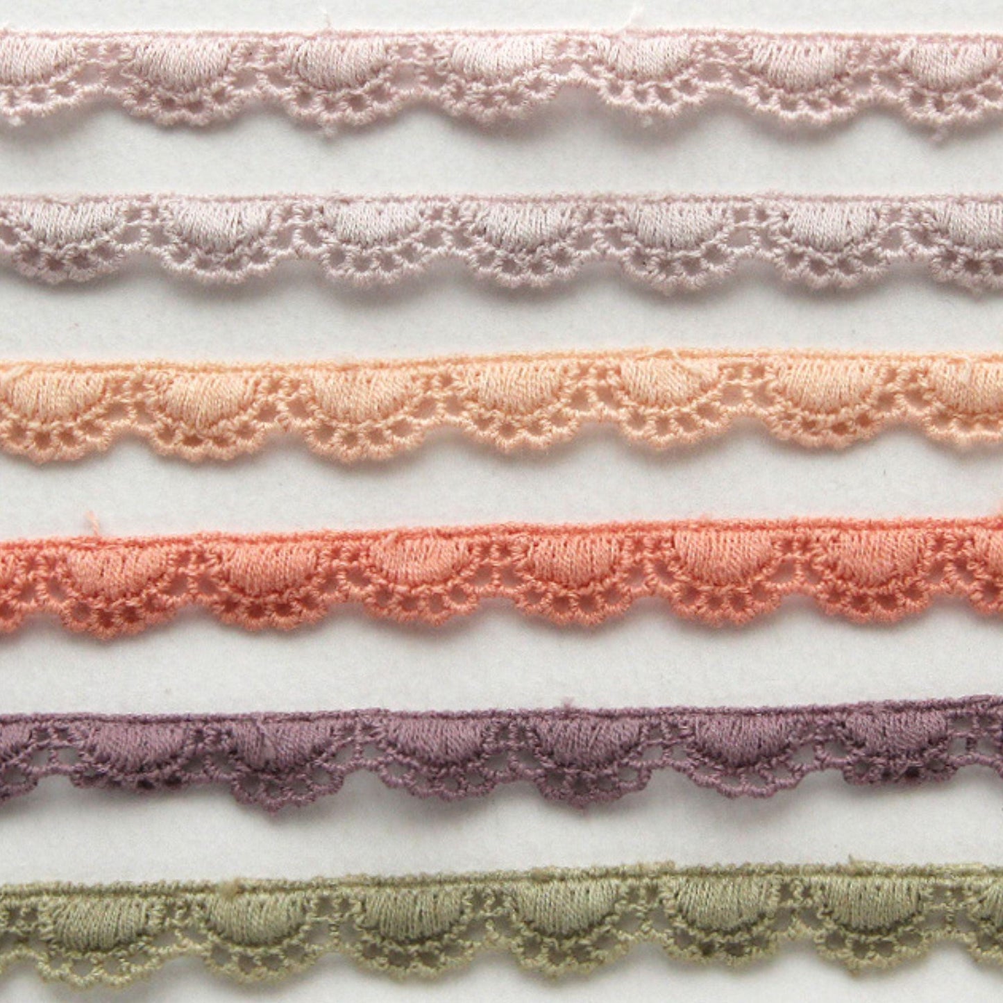 Semicircle Scallop Edge Lace Trim 5/10Yards