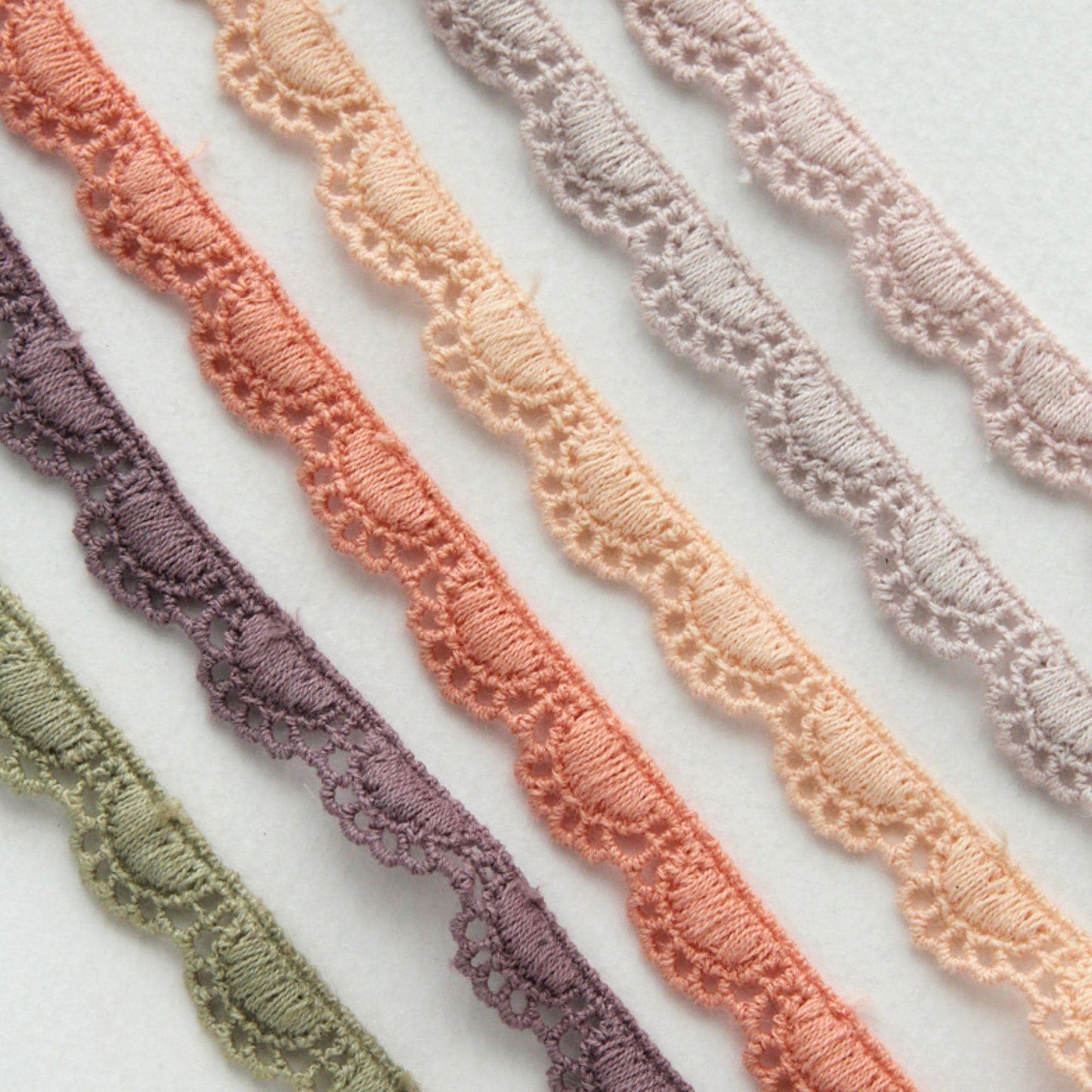 Semicircle Scallop Edge Lace Trim 5/10Yards