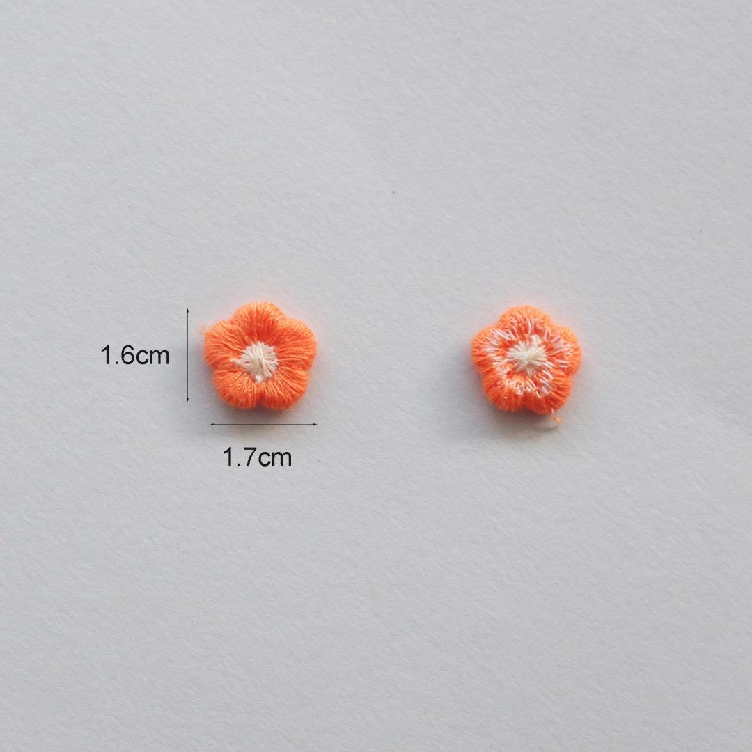 Tiny Blossom Embroidery Appliqué 10/30/50pcs