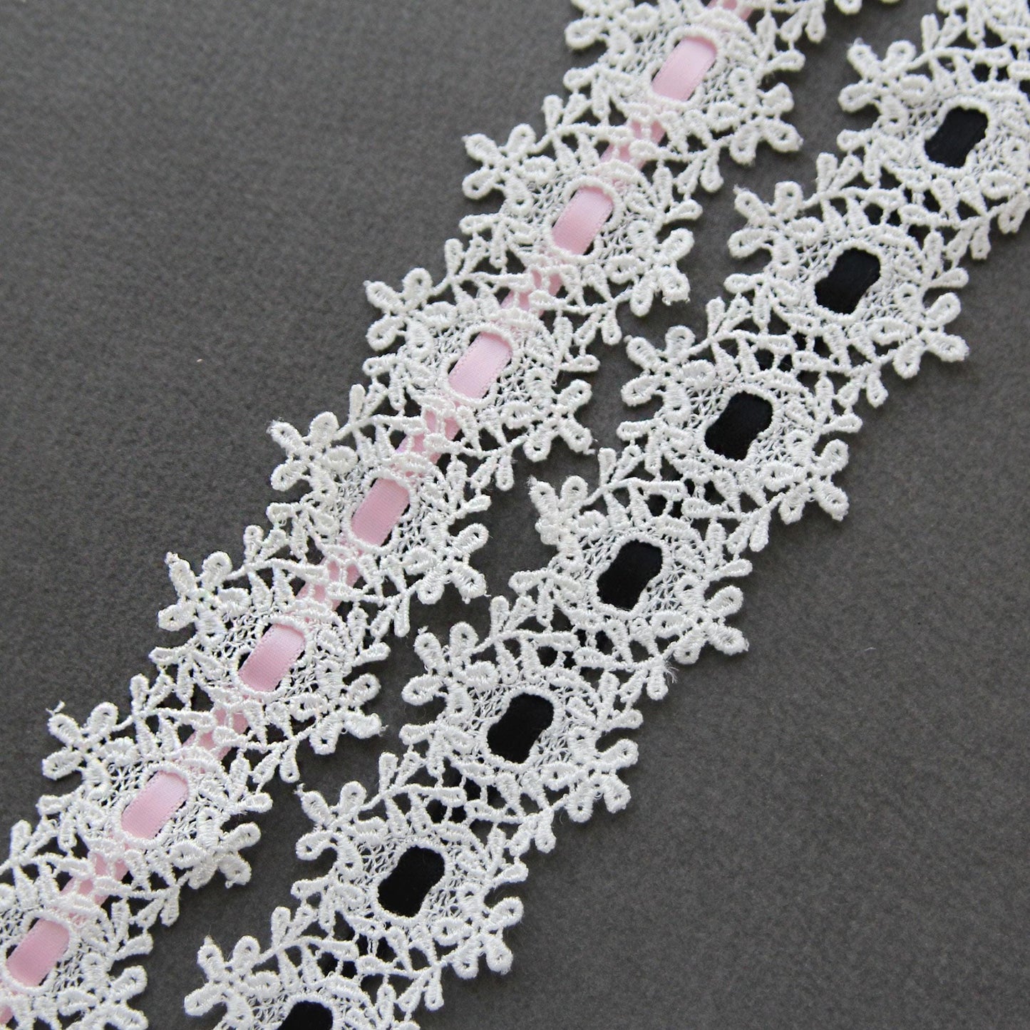Satin Ribbon-Threaded Snowflake Lace 2/5/10Yards