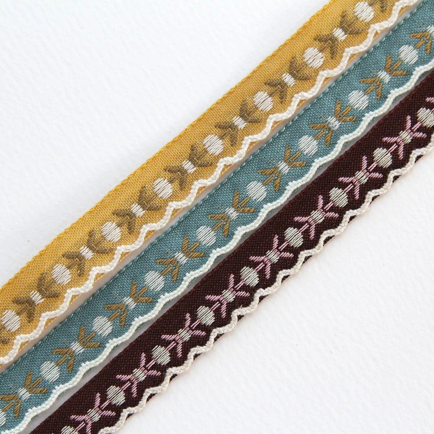 Floral Embroidered Edge Ribbon 0.47in x 5Yards