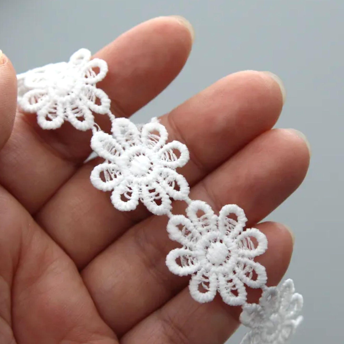 White Daisy Flower Lace 1Yards