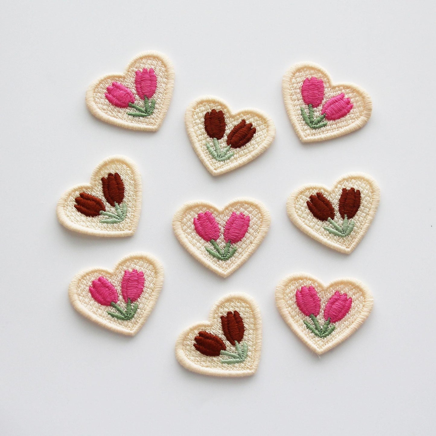 Heart Tulip Embroidered Patch, Mini Floral Heart Applique for DIY Crafts 4pcs