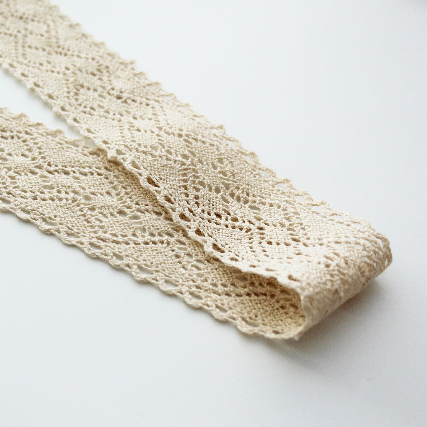 Beige Torsion Lace  1.85in(4.7cm) Wide x 2Yards