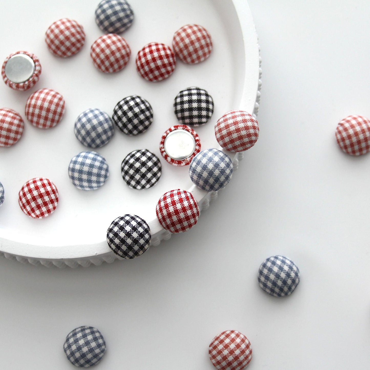 Gingham Fabric Flat-Back Covered Button 4pcs