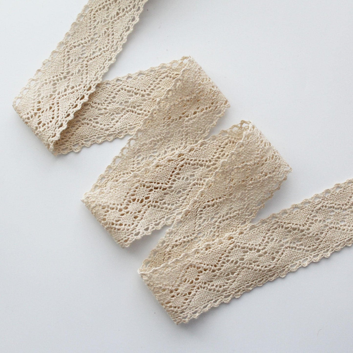 Beige Torsion Lace  1.85in(4.7cm) Wide x 2Yards