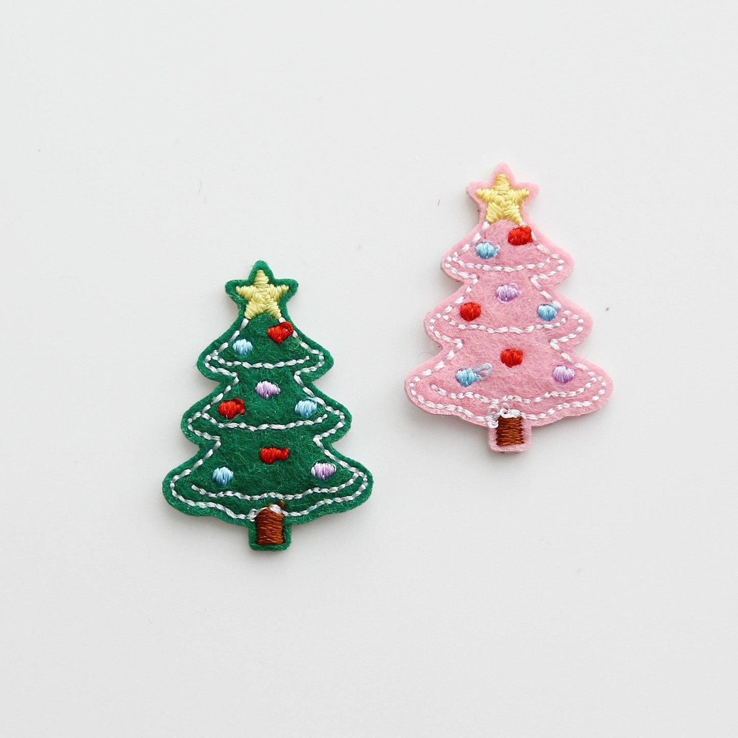 Christmas Embroidered Felt Patches, Appliques for Hair Clips, Scrapbooking, DIY Crafts 4pcs