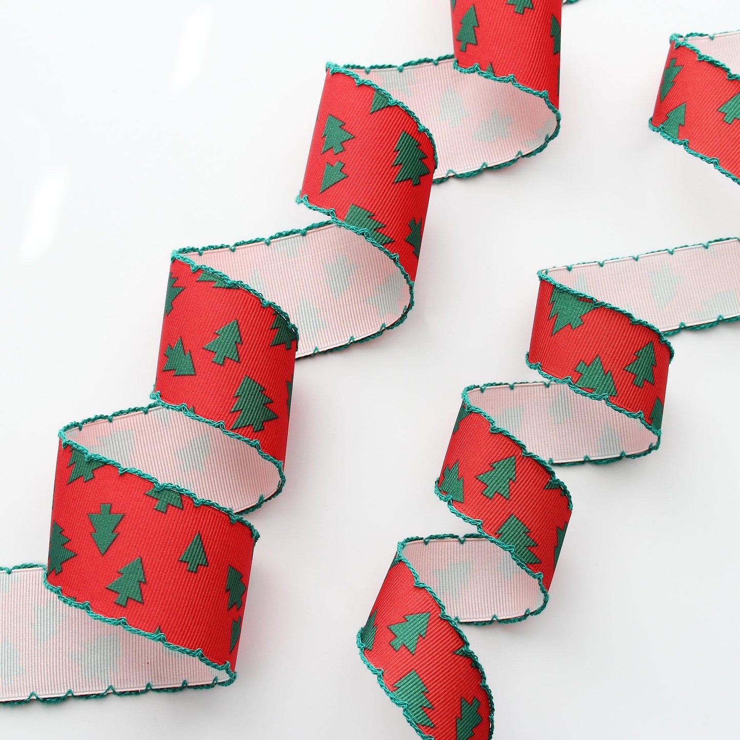 Christmas Tree Scalloped Edge Ribbon  1.1"/ 1.57in x 2Yards