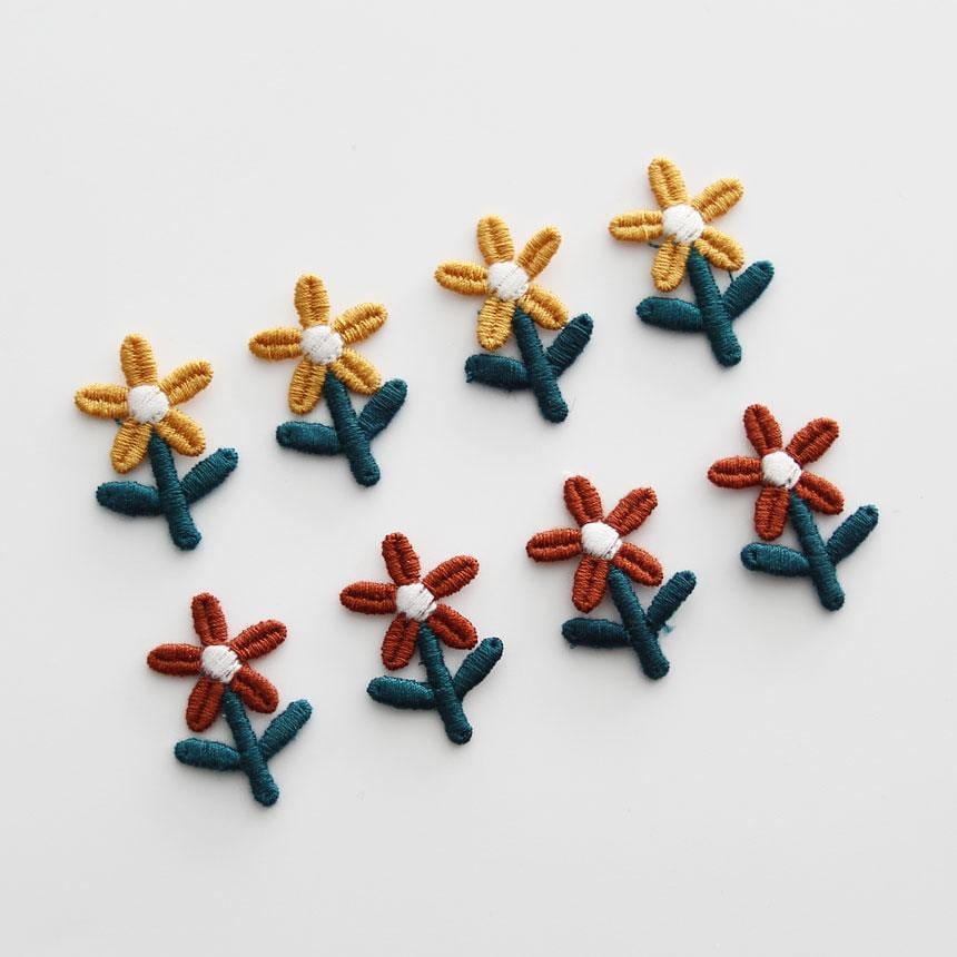 Tiny Embroidered Flower Patch  Floral Applique for Hair Clips & DIY 2pcs