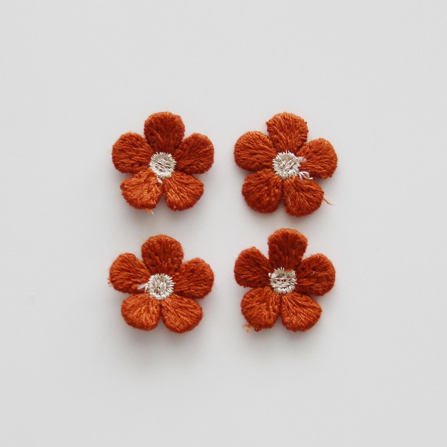 Embroidered Flower Appliques 0.78in (2cm) | Mini Floral Embroidery Patch 4pcs
