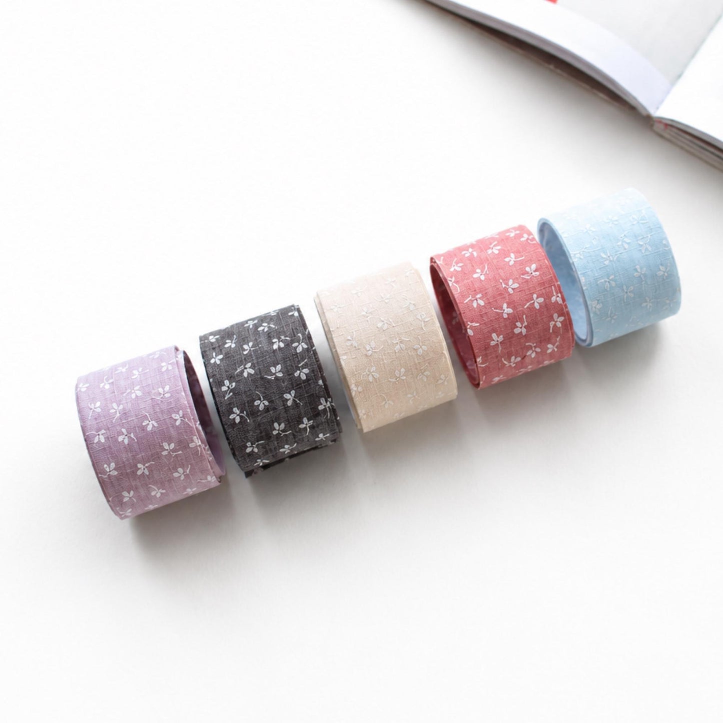 Floral Cotton Ribbon, Wide Fabric for Hair Bows, Sewing, Gift Wrapping (1.57in 5Yards)
