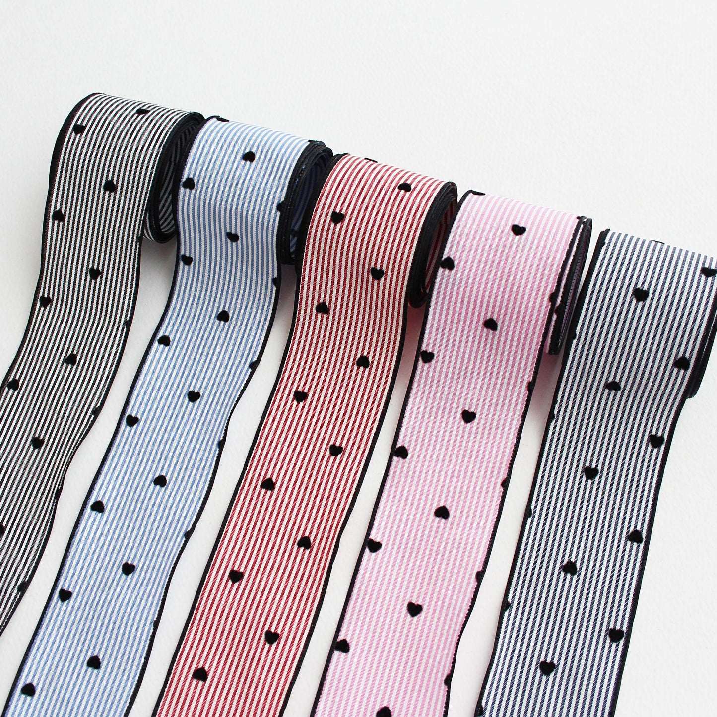 Striped Heart Ribbons, Hair Bow Supply, Gift Wrapping, Craft Material 5 Yards