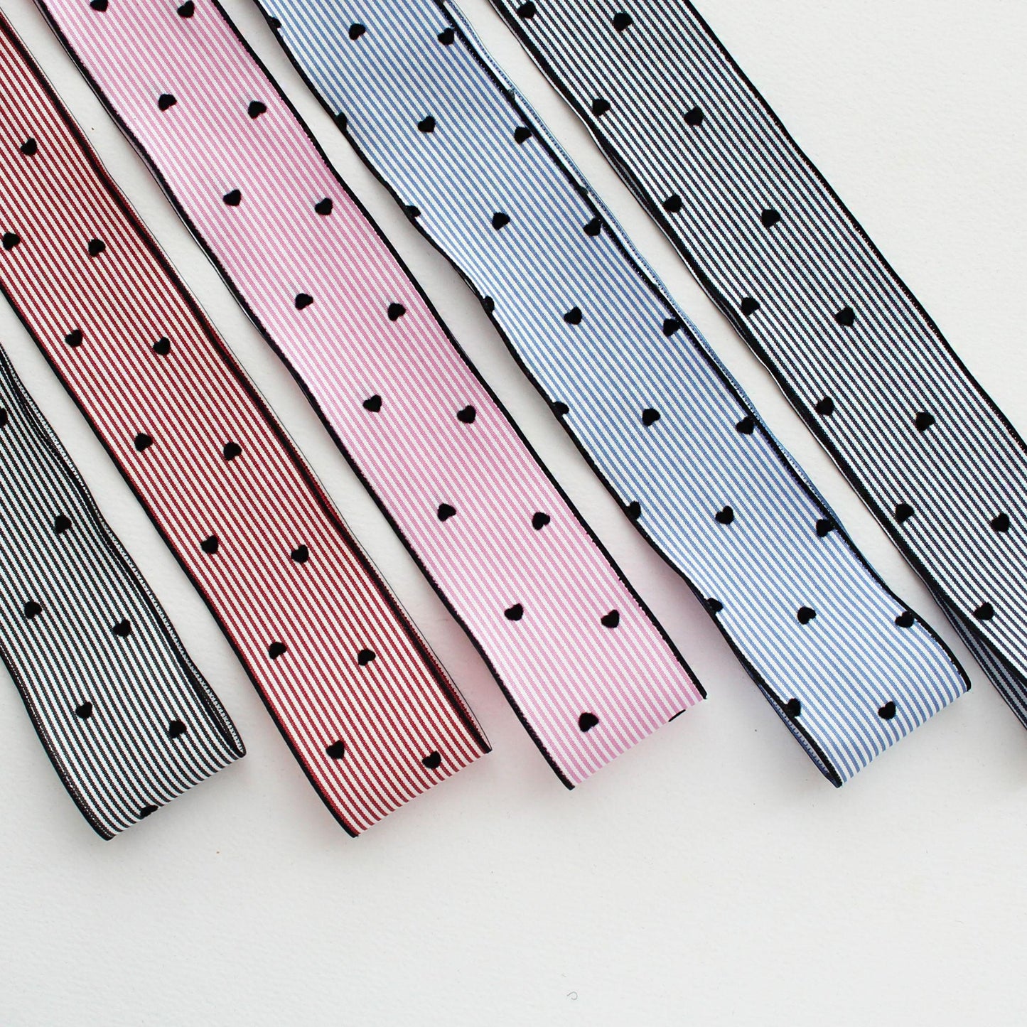 Striped Heart Ribbons, Hair Bow Supply, Gift Wrapping, Craft Material 5 Yards