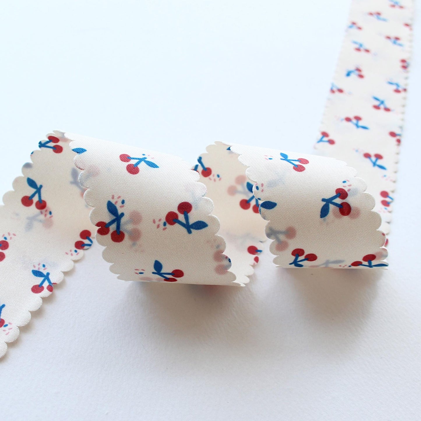 Cherry Scallop Ribbon Hair Bow Making Supplies 1.57 Inch (4cm) 5Yards