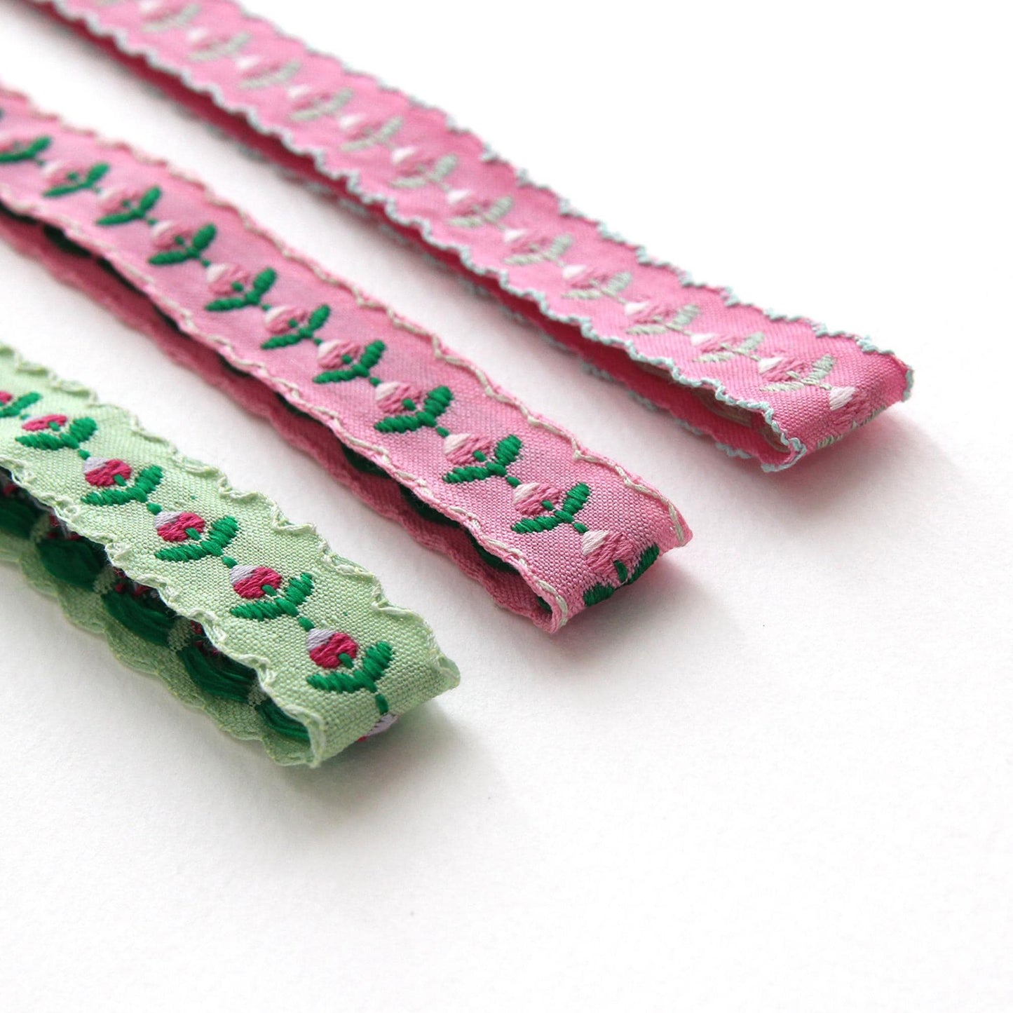 Floral Embroidered Ribbon Trim, Scalloped Jacquard Trim 5Yards