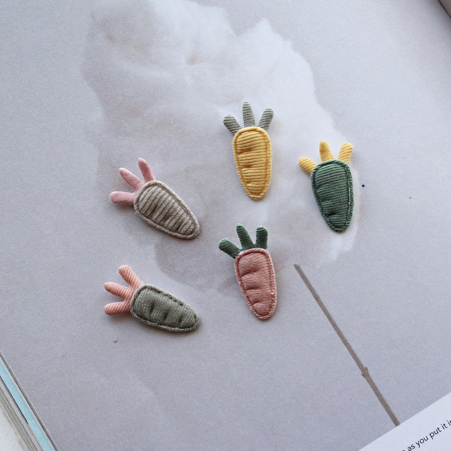 Mini Carrot Embroidered Patch, Fabric Applique, DIY Hair Bow Supply, Craft Decoration