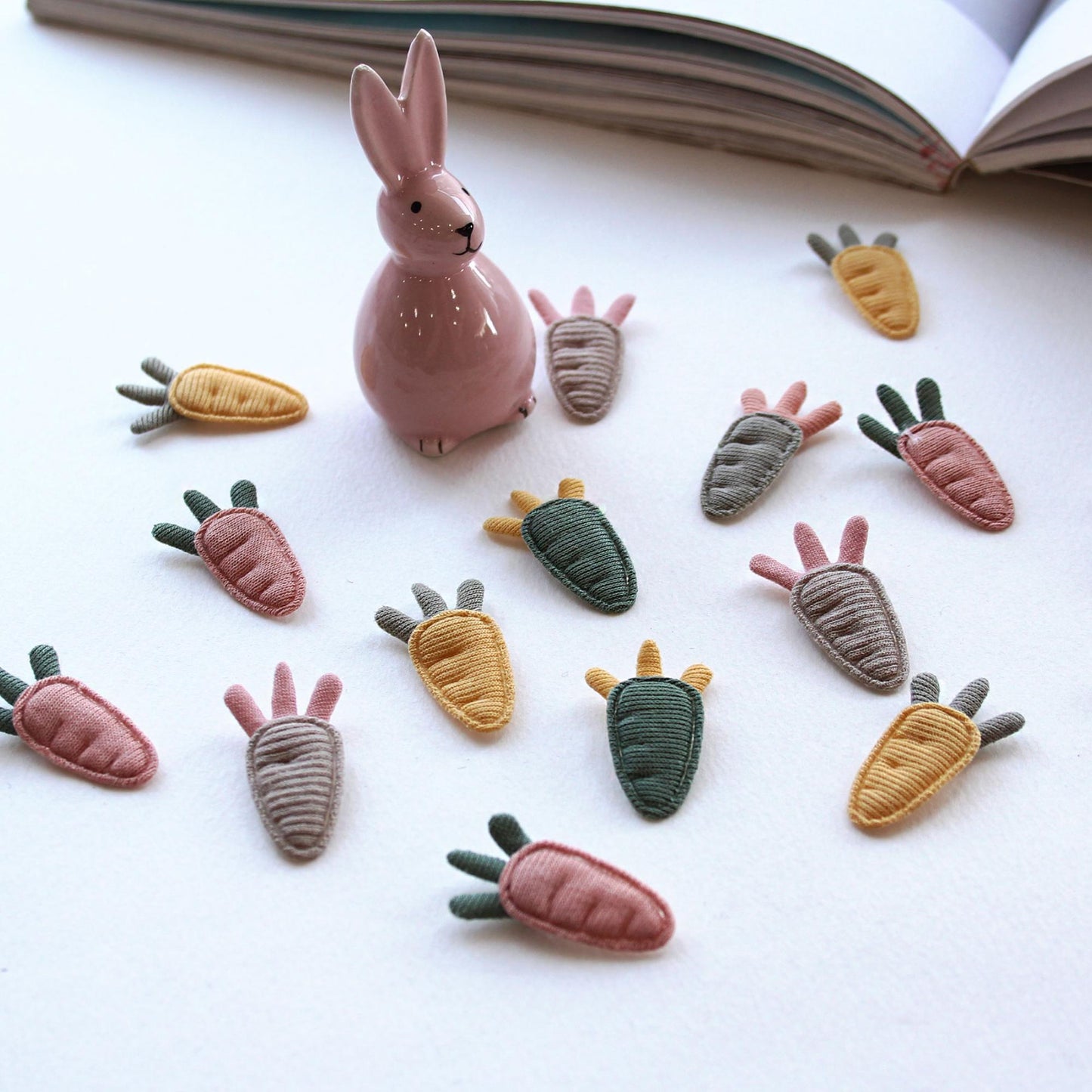 Mini Carrot Embroidered Patch, Fabric Applique, DIY Hair Bow Supply, Craft Decoration