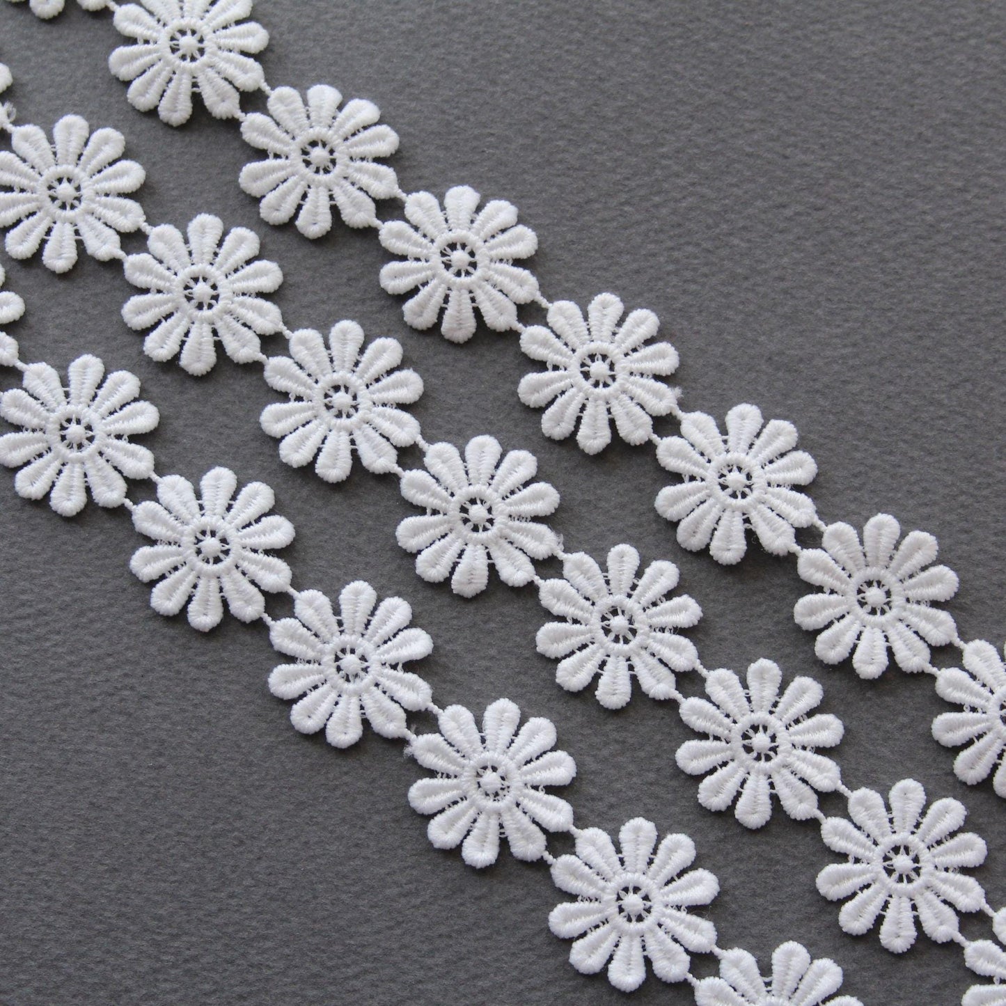 White Daisy Flower Lace Trim, Floral Embroidered Ribbon