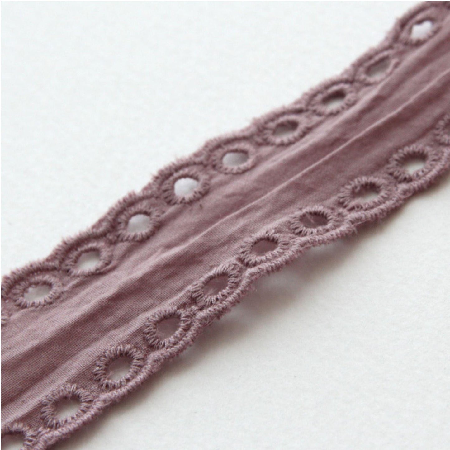 Vintage Eyelet Cotton Lace Trim, Embroidered Broderie Anglaise Ribbon 5Yards